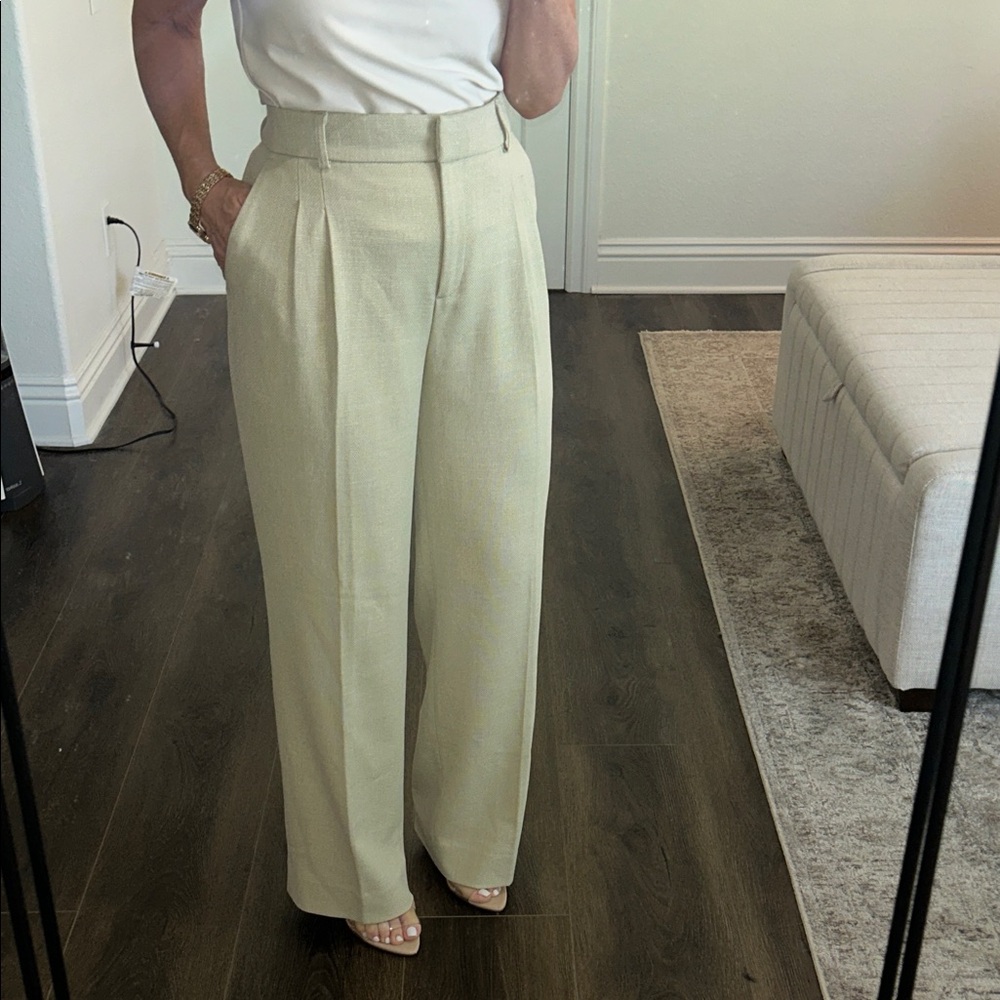 House of Harlow 1960 Wide Leg Trousers Size 8 High Rise NEW with out tags